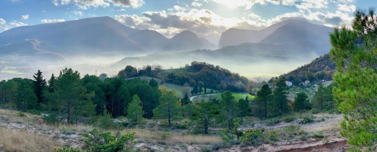 La Forestale Luxury Ecolodge B&B Primo Piano Acqualagna Zewnętrze zdjęcie